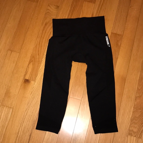 Gymshark Pants - Gymshark Energy Seamless Capri Leggings